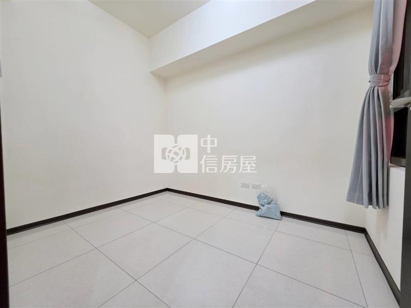 【安家】專任-中路璟都巴黎雙衛浴2+1房雙車位房屋室內格局與周邊環境