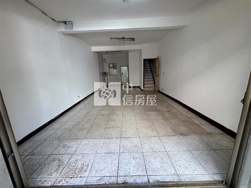龍潭中興路透天房屋室內格局與周邊環境