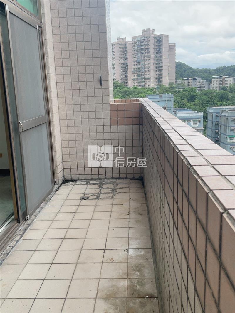 大衛營豪門大戶房屋室內格局與周邊環境