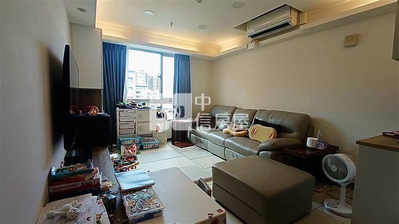 【奔馳】花都頂樓明亮三房房屋室內格局與周邊環境