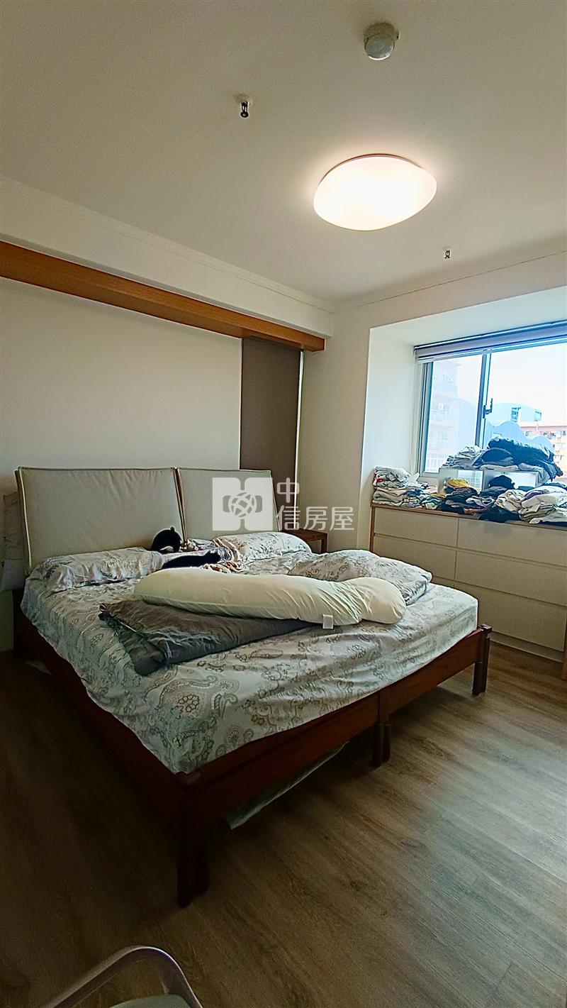 【奔馳】花都頂樓明亮三房房屋室內格局與周邊環境