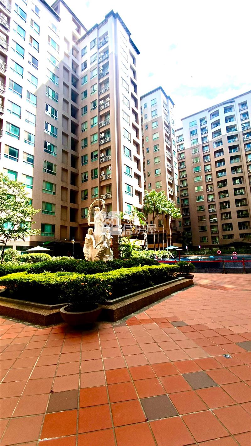 【奔馳】花都頂樓明亮三房房屋室內格局與周邊環境