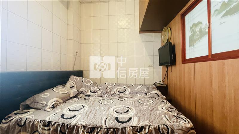 甕窯雞近交流道獨棟透天別墅房屋室內格局與周邊環境