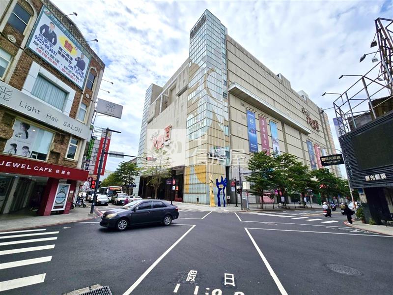 林森8套房房屋室內格局與周邊環境
