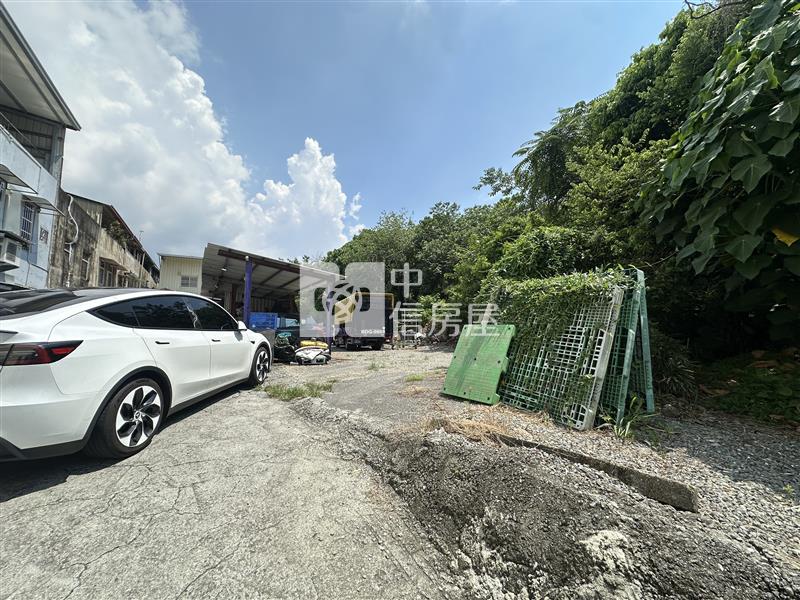 南投高中推案首選高坪效美建地房屋室內格局與周邊環境