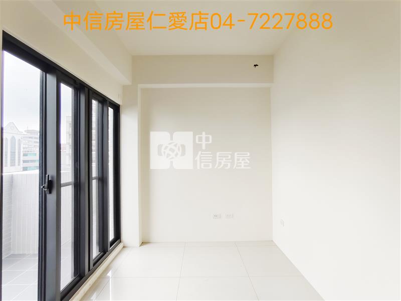 溪湖國中寬店面房屋室內格局與周邊環境