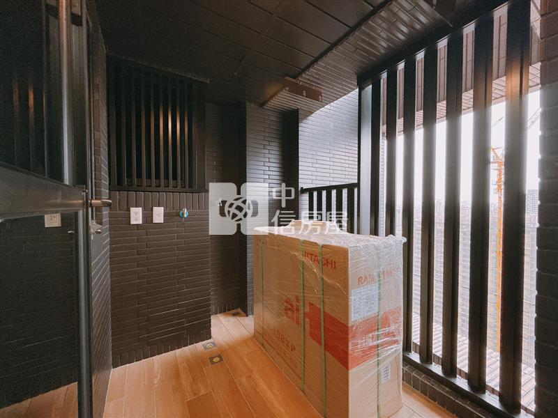 【安家】中路鉑克棶超高樓景觀二房二衛車房屋室內格局與周邊環境