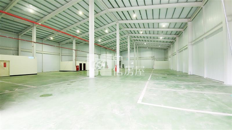 H116龜山挑高鐵皮廠房屋室內格局與周邊環境
