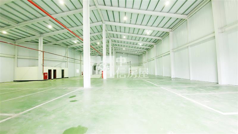 H116龜山挑高鐵皮廠房屋室內格局與周邊環境