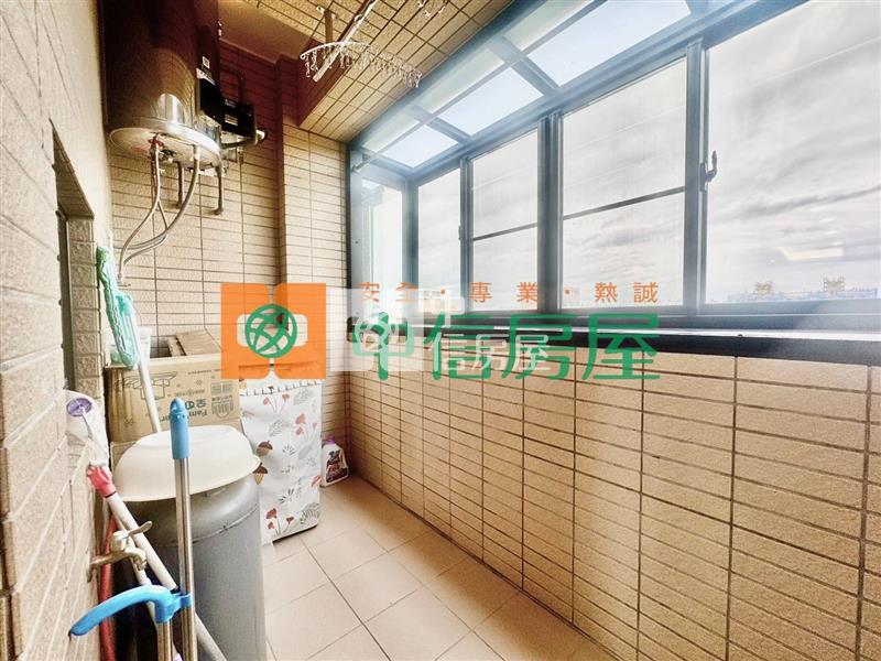 鴻觀豪華裝潢電梯3房房屋室內格局與周邊環境