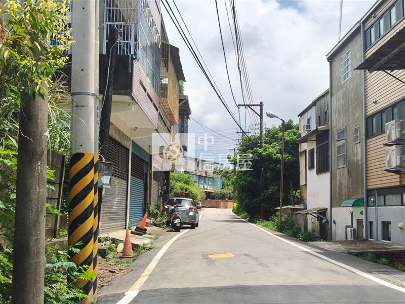 苗栗竹南科學園區-京元電子旁大面寬一般農地房屋室內格局與周邊環境