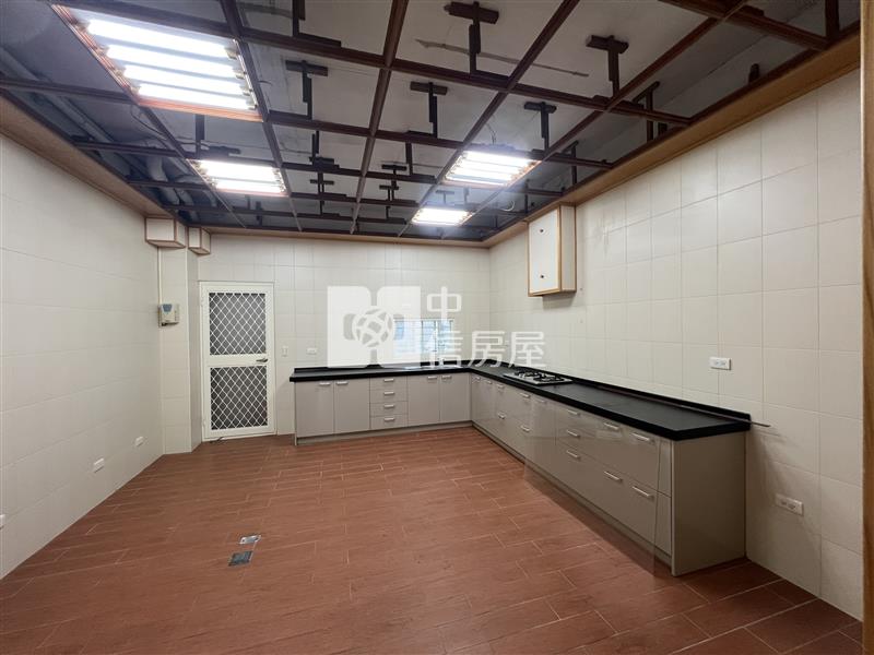 竹之園六期房屋室內格局與周邊環境