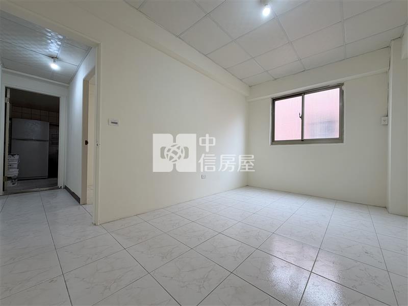 龍岡忠貞三房房屋室內格局與周邊環境