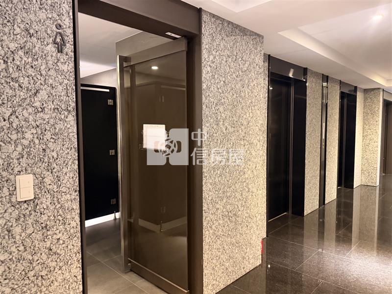 昭揚CBD經貿中心邊間綠景+車位房屋室內格局與周邊環境