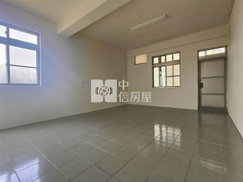 新屋東明國小獨門獨院後湖路大空間農舍房屋室內格局與周邊環境