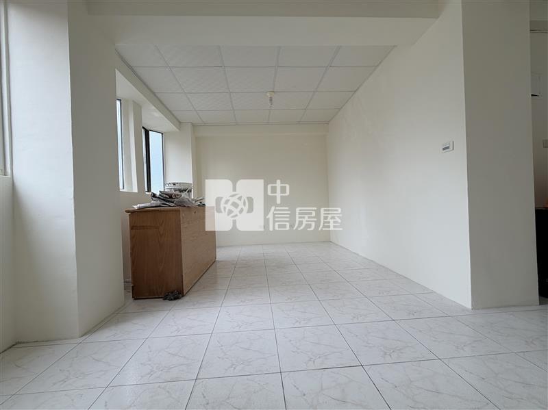 龍岡忠貞三房房屋室內格局與周邊環境