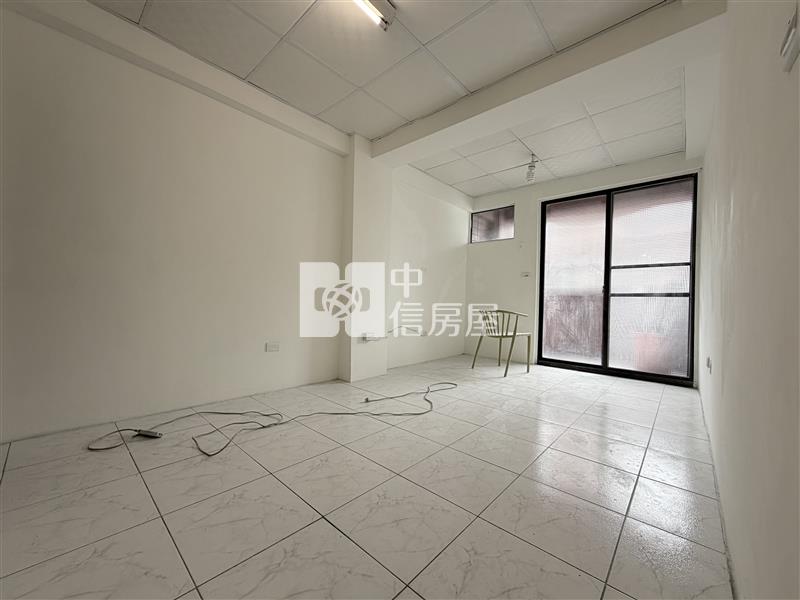 龍岡忠貞三房房屋室內格局與周邊環境