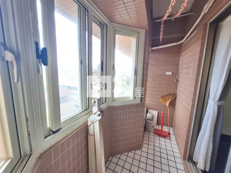 西屯大俊國美套房房屋室內格局與周邊環境