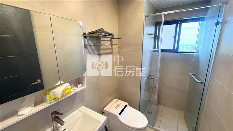 大園客運園區英堡日朗-雙面採光電梯邊間大兩房房屋室內格局與周邊環境