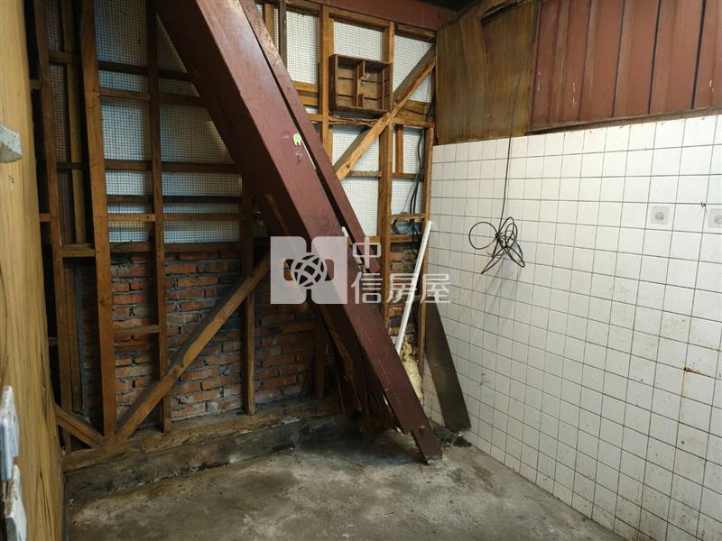 北濱古色古香店面(承租權)(G11)房屋室內格局與周邊環境