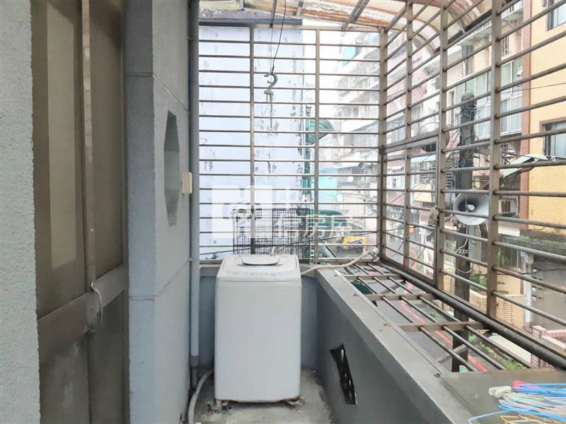 ◆安路市場旁稀有透天房屋室內格局與周邊環境