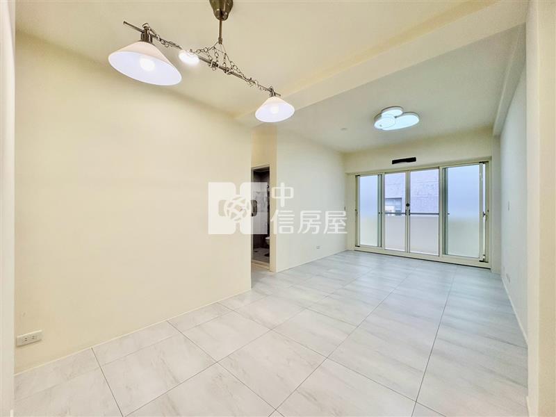 興進路全新裝潢美三房|水管電線全更新房屋室內格局與周邊環境