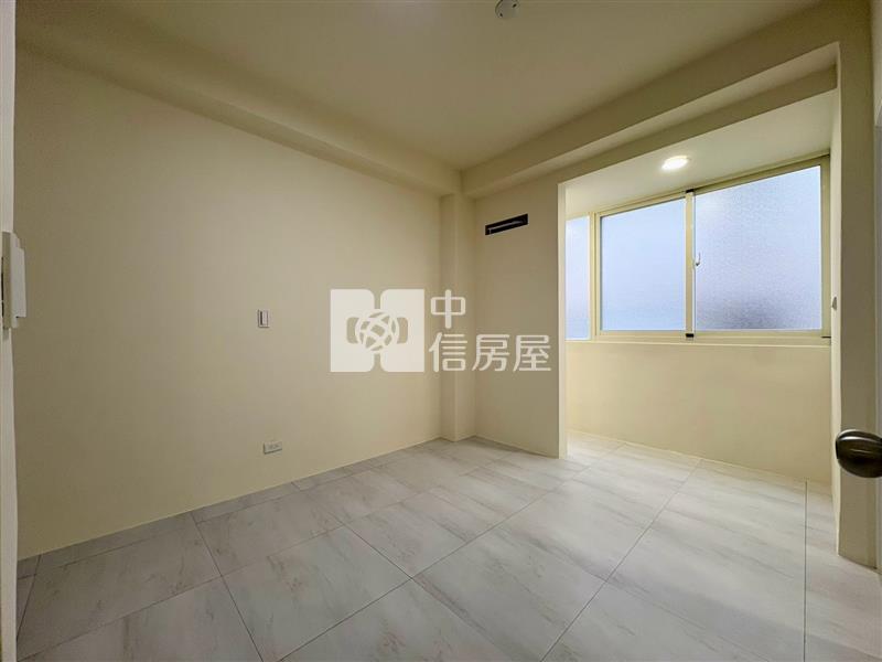 興進路全新裝潢美三房|水管電線全更新房屋室內格局與周邊環境