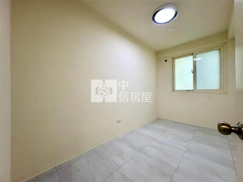 興進路全新裝潢美三房|水管電線全更新房屋室內格局與周邊環境