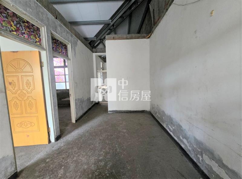 崇倫學區大面寬平房房屋室內格局與周邊環境