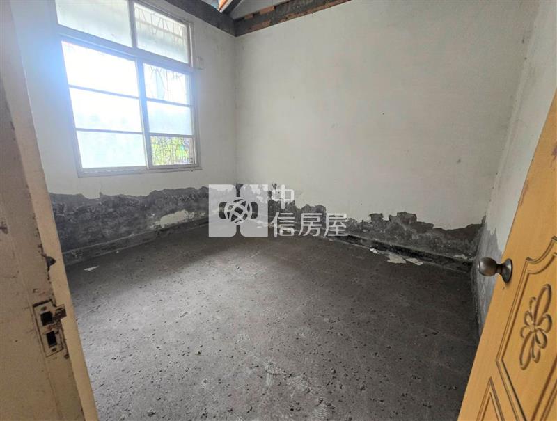 崇倫學區大面寬平房房屋室內格局與周邊環境