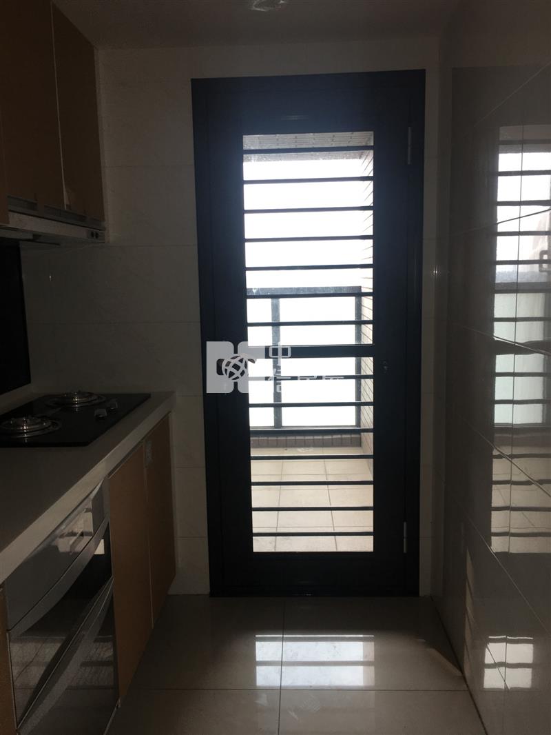 文華漾電梯2房車房屋室內格局與周邊環境