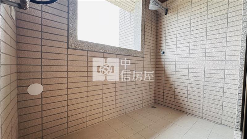 中壢體區美雙套房車房屋室內格局與周邊環境