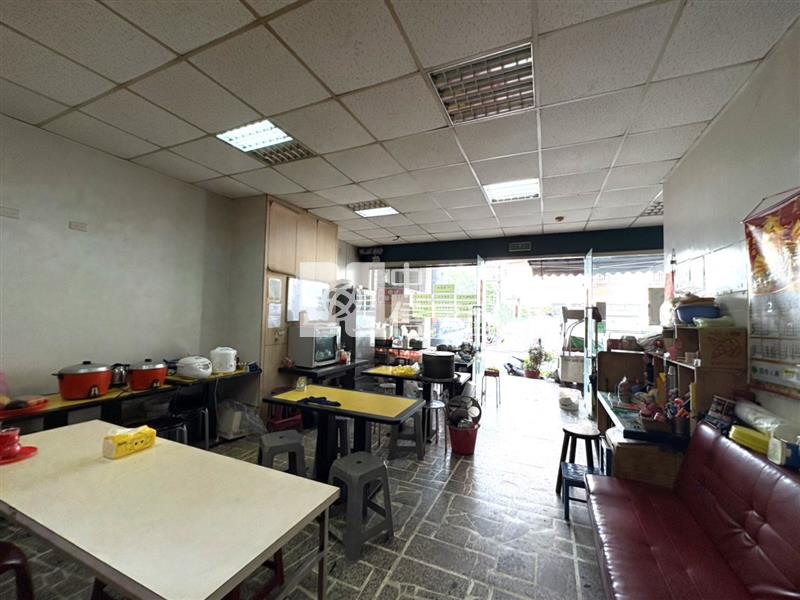 內壢 成章二街面寬金店面房屋室內格局與周邊環境