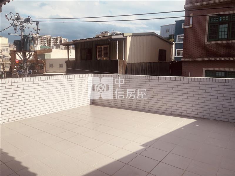 【安家】內壢後站邊間美透天房屋室內格局與周邊環境