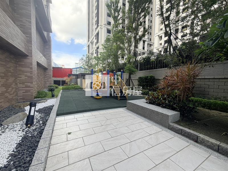 智匯學景觀邊間美妝兩房車位房屋室內格局與周邊環境