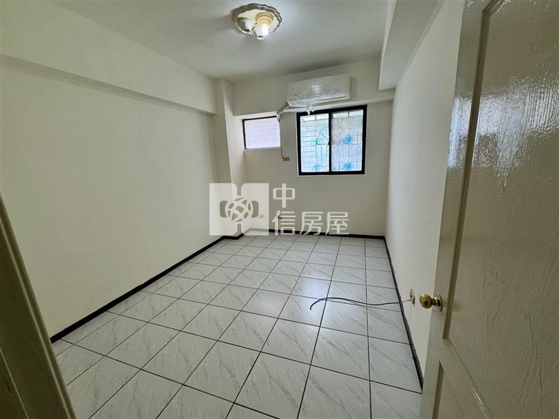 聚寶莊電梯3房房屋室內格局與周邊環境