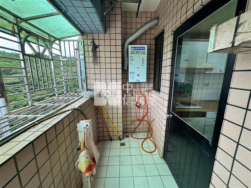 聚寶莊電梯3房房屋室內格局與周邊環境