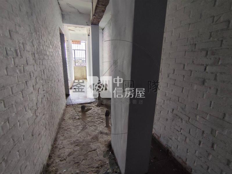 【獨賣】中壢龍岡兩戶打通/9套隔間房屋室內格局與周邊環境