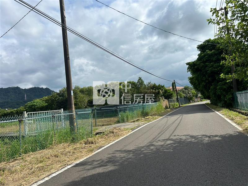 大溪美山路休閒農地房屋室內格局與周邊環境