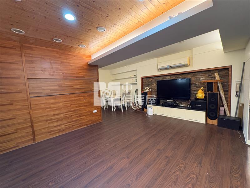 專任 🏡永康公園電梯美三房房屋室內格局與周邊環境