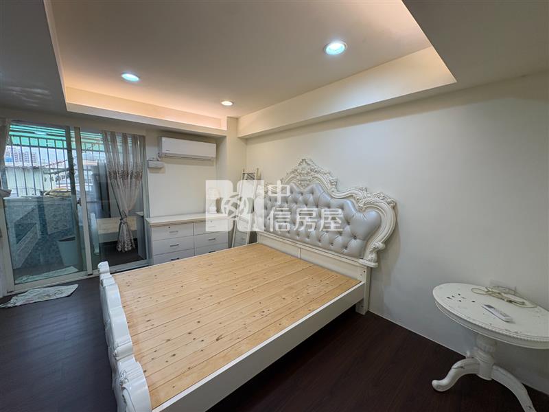 專任 🏡永康公園電梯美三房房屋室內格局與周邊環境