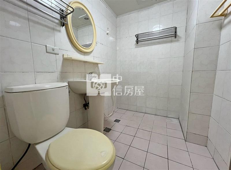 1K46皇家花園三房車近三鐵共構房屋室內格局與周邊環境