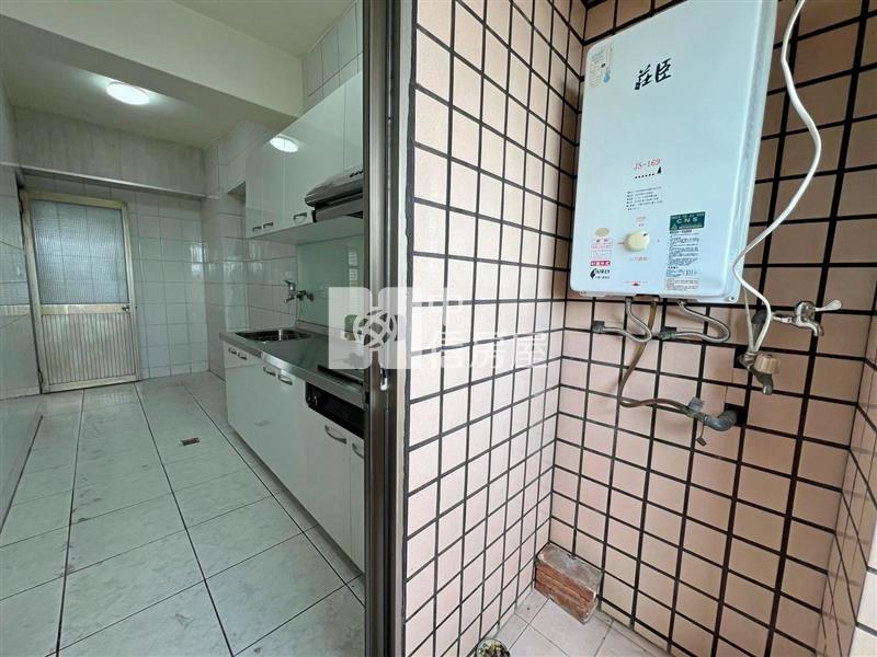 1K46皇家花園三房車近三鐵共構房屋室內格局與周邊環境
