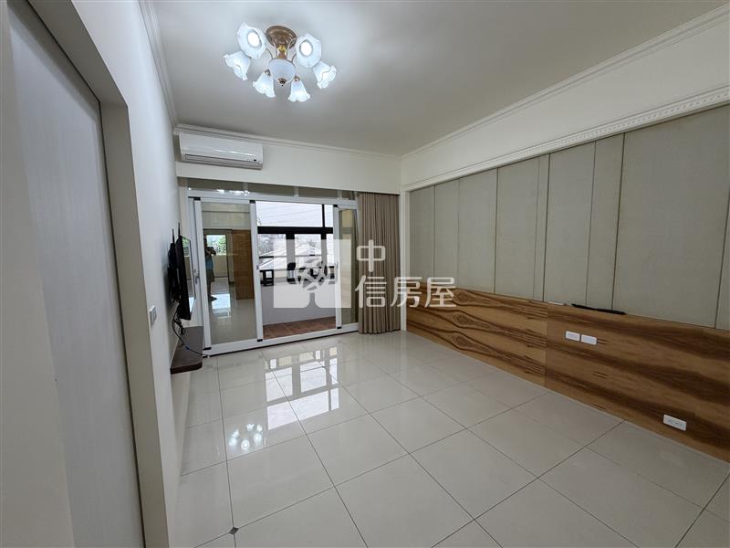 A1-127輕屋齡高級裝修招待所房屋室內格局與周邊環境