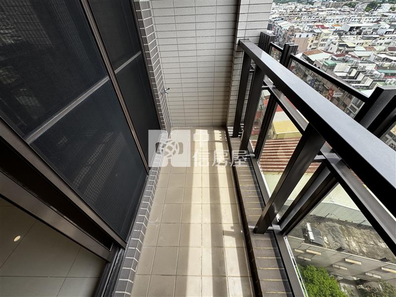 塗城商圈無限視野三房平車房屋室內格局與周邊環境