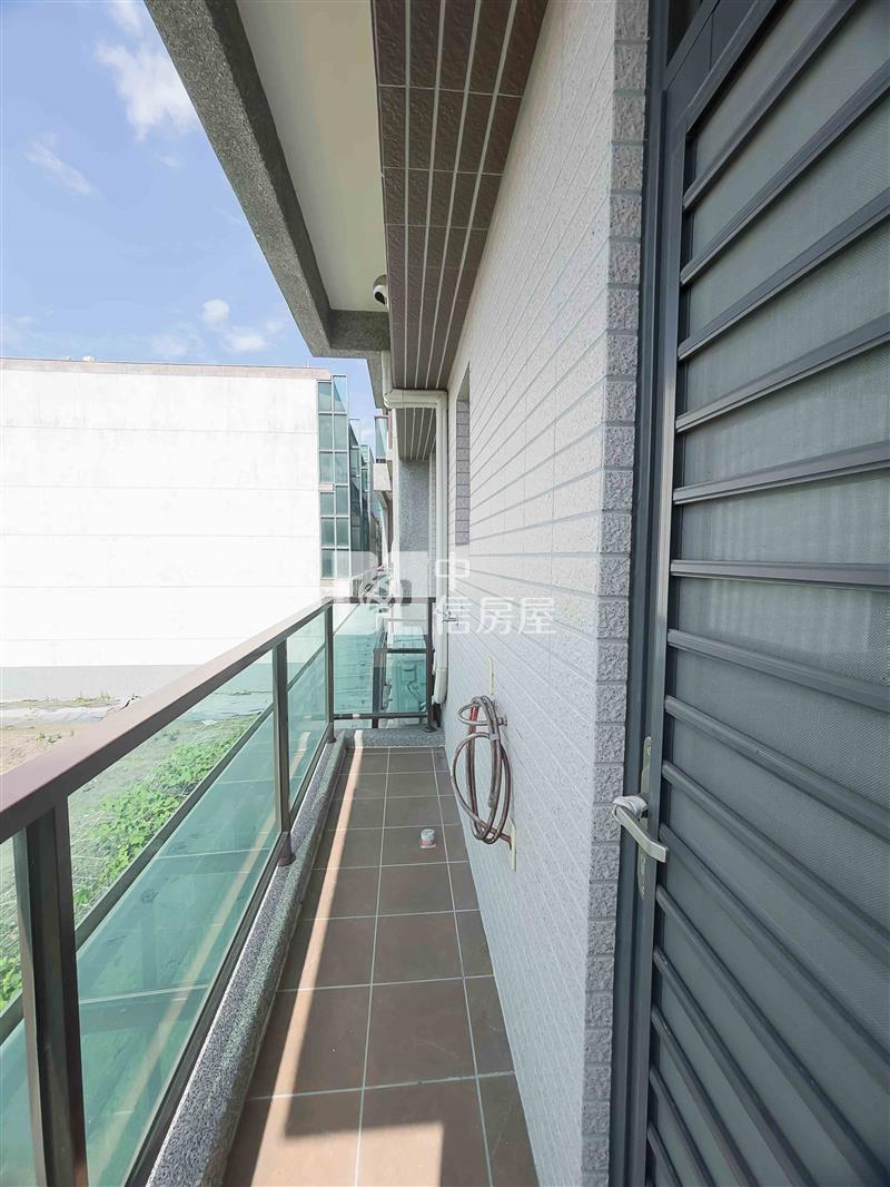 低總價全新2房拎包入住輕鬆成家房屋室內格局與周邊環境