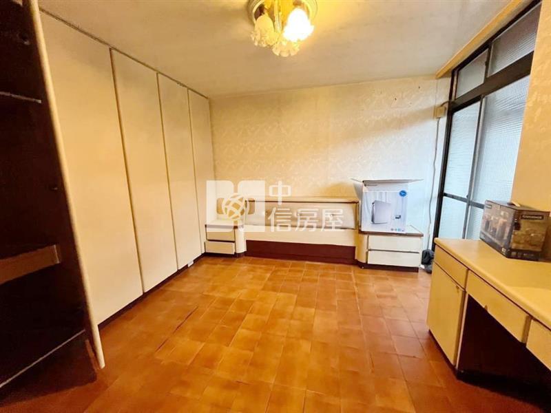 復興路採光2房四樓|新橫濱商圈旁‧經國學院生活圈房屋室內格局與周邊環境