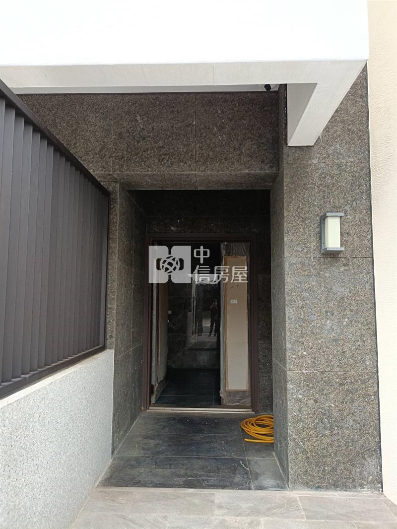 富岡全新電梯別墅房屋室內格局與周邊環境