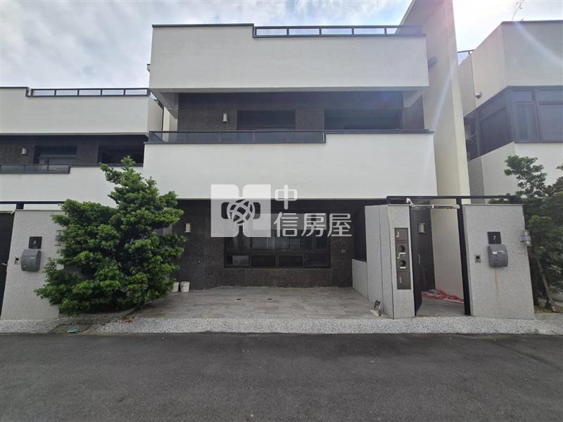 富岡全新電梯別墅房屋室內格局與周邊環境