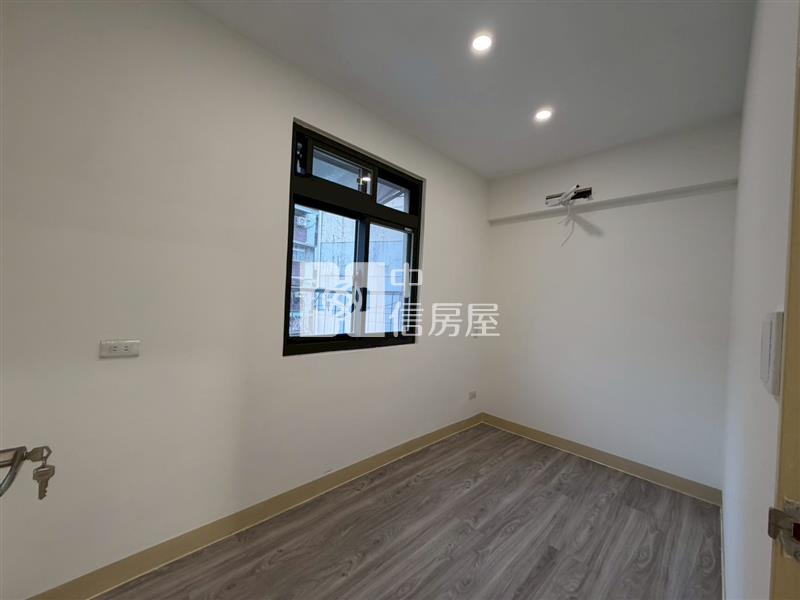 ◆通仁街低總價三房房屋室內格局與周邊環境